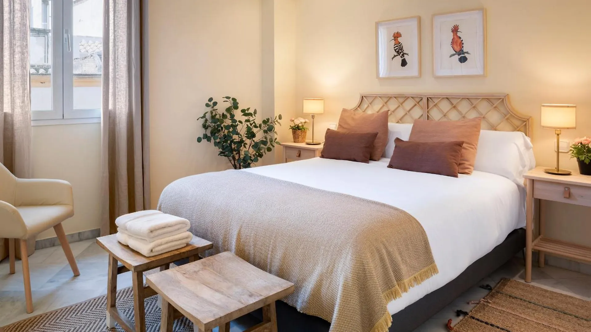 Alohamundi Albareda Apartment Seville