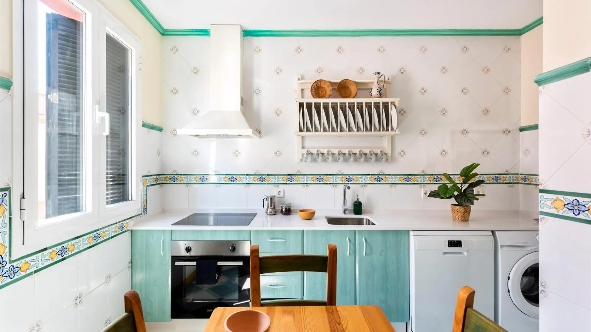 Alohamundi Albareda Apartment Seville