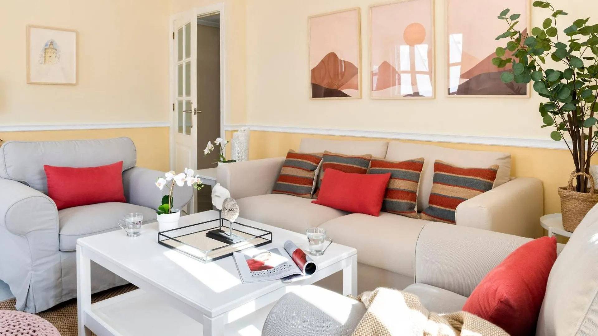 Alohamundi Albareda Apartment Seville Spain